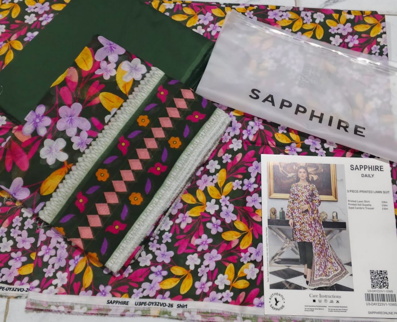 Sapphire 3 Piece Printed Lawn Suit - Image 2